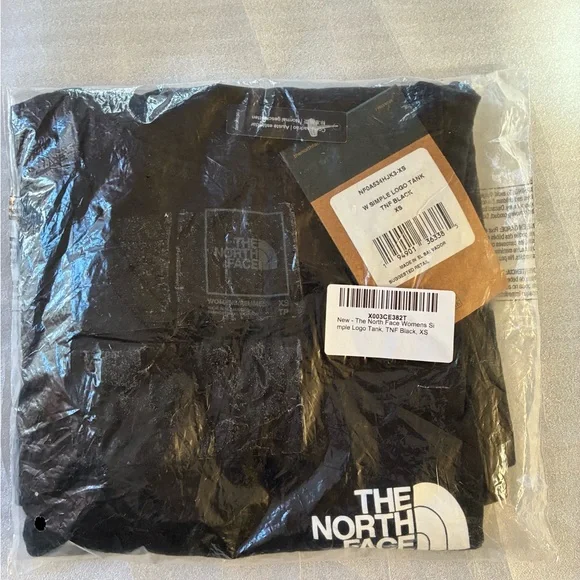 NEW The North Face Women's Tank - Black (XS) - Picture 5 of 6